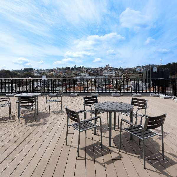 気持ちの良い屋上テラス